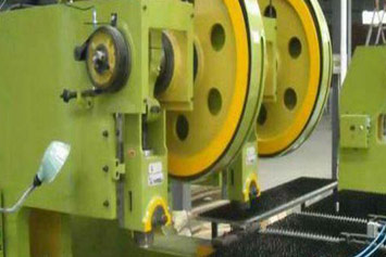 沈陽二手設備翻新噴漆的操作流程與注意事項